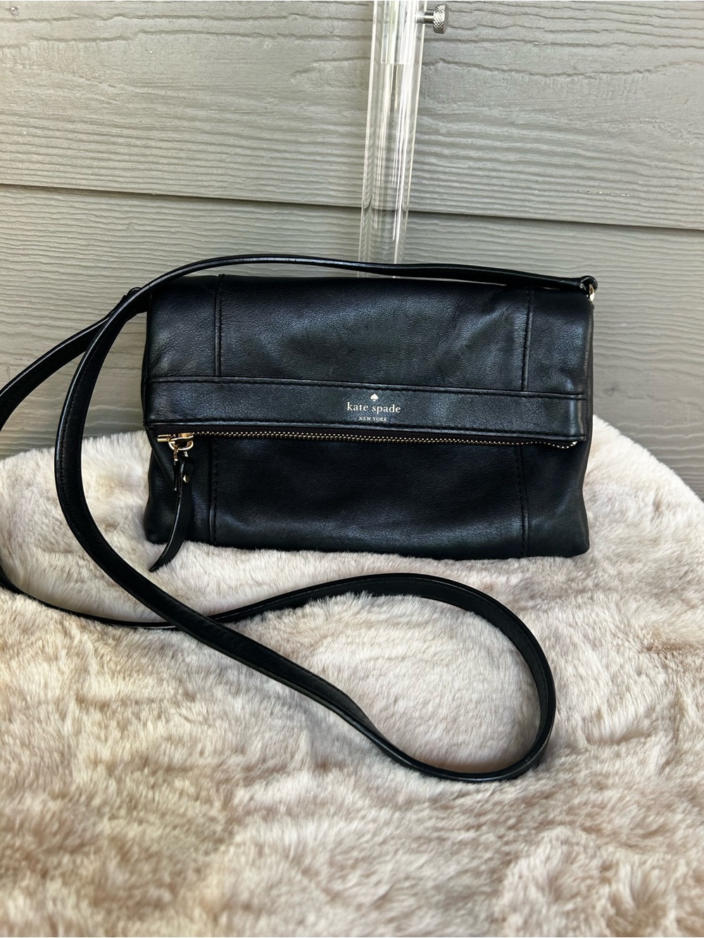 kate spade New York Black Julian Leather Crossbody Bag